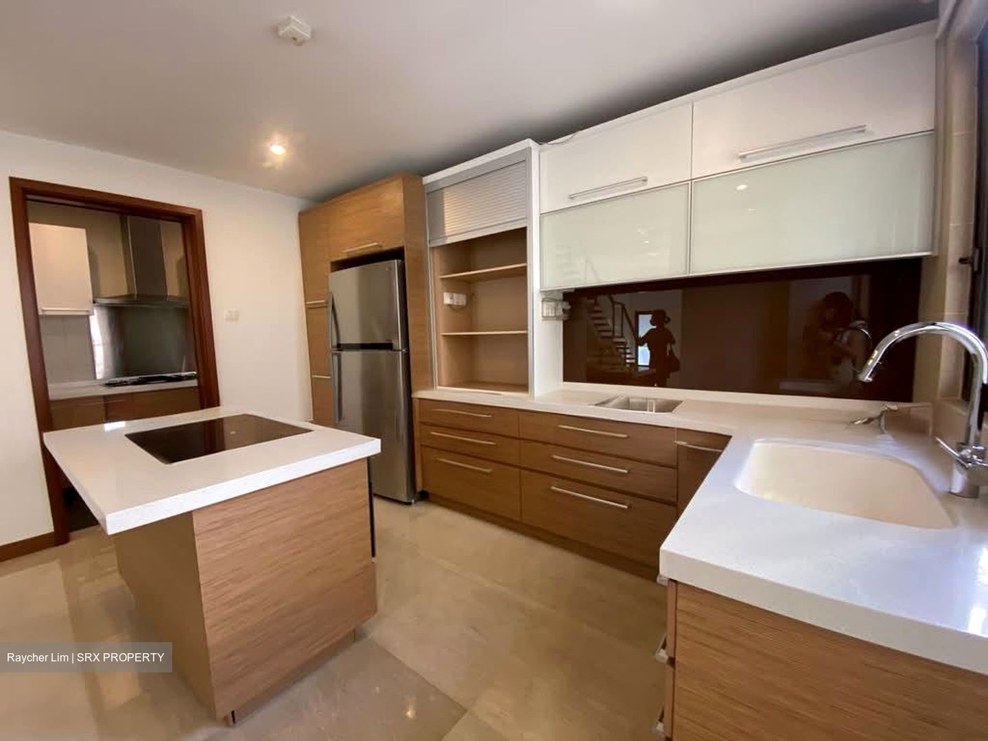 Lornie Road (D11), Terrace #569734551